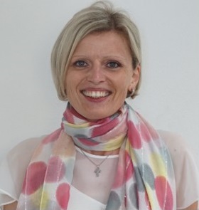 teammember-Bettina Stöbich 